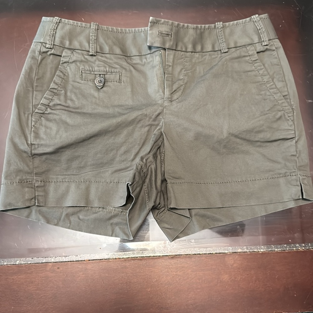 Banana Republic Black and grey Martin shorts size 0 - Picture 2 of 5